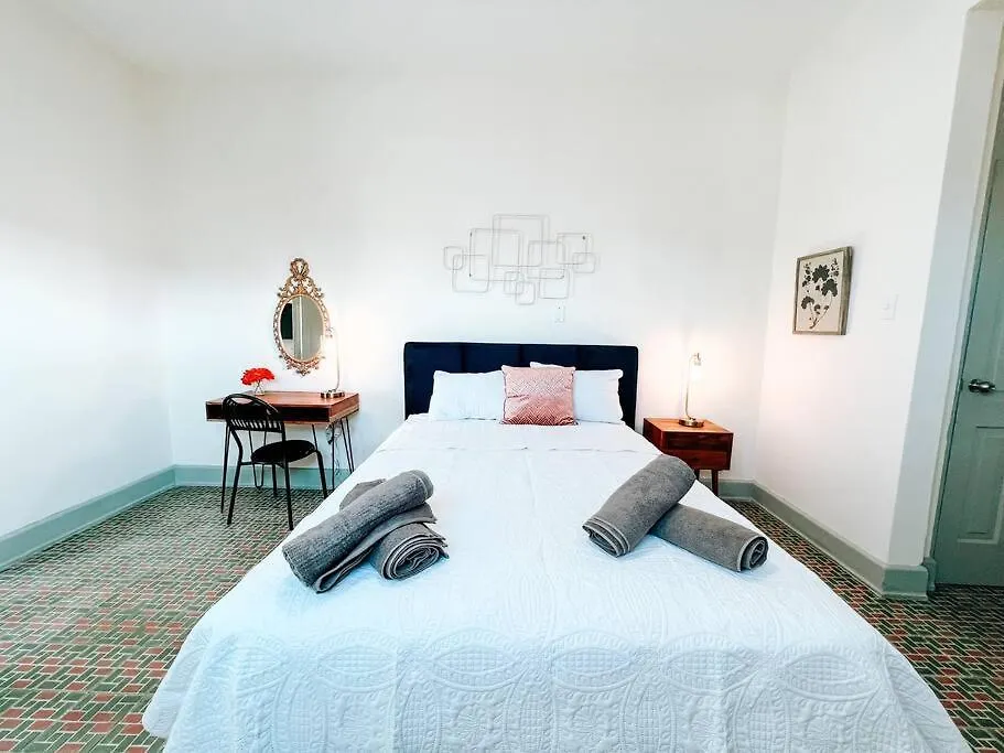 Picaflor 5 Unique Lovely Apt W/Sofa Bed @Miramar San Juan